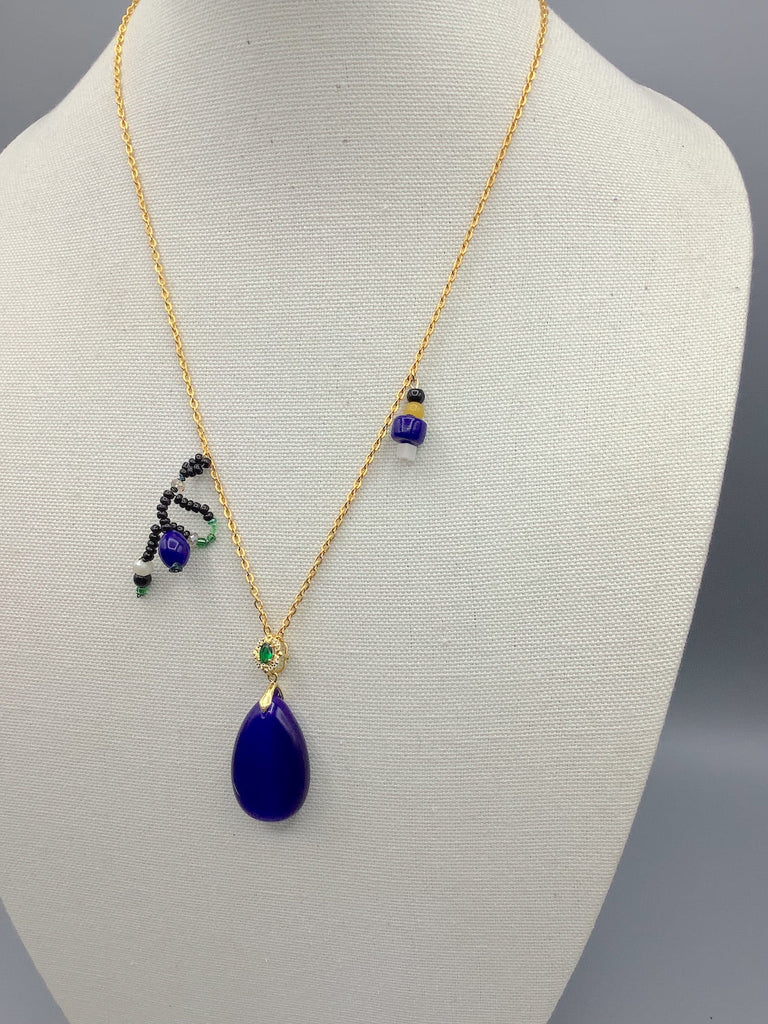Cat Eye Pendant Necklace