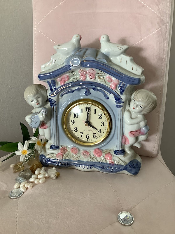 Vintage Porcelain Cherub Clock