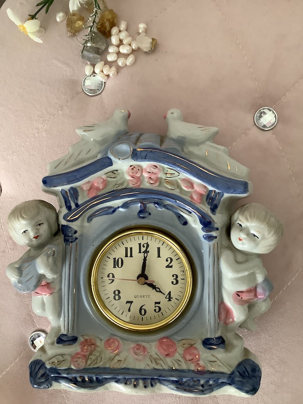 Vintage Porcelain Cherub Clock